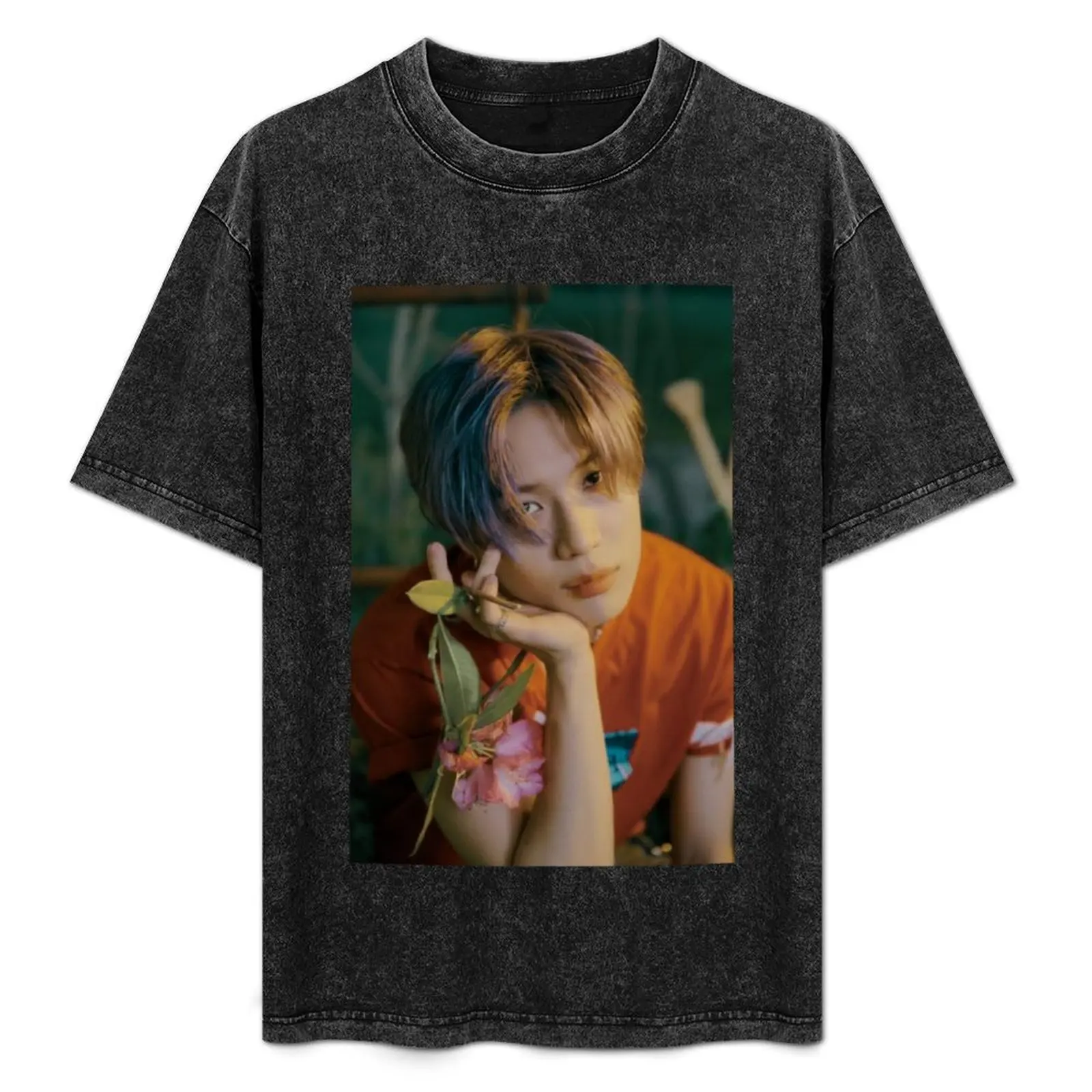 

Taemin Atlantis T-Shirt Vintage Style Printed Top