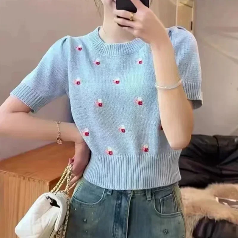 Spring Summer New Fashion Colorful Embroidered Flower Women Sweater Simple Round Neck Short Sleeve Female Knitted T-shirt