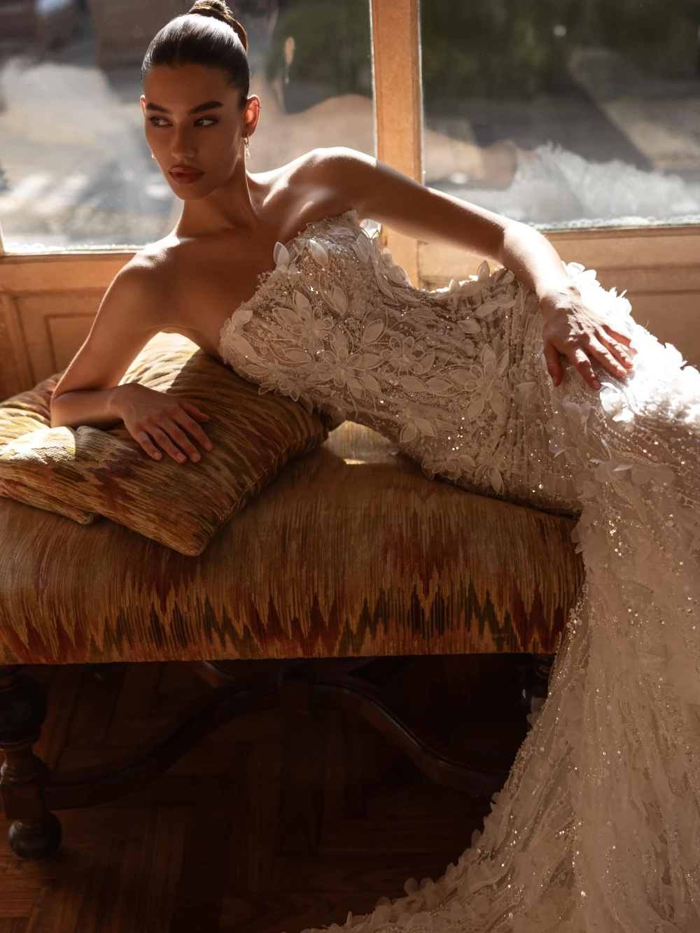 Charming 3D Flower Mermaid Wedding Dress Luxury Sequined Beads Bridal Gown 2025 Customized Strapless Backless Dresses For Bride