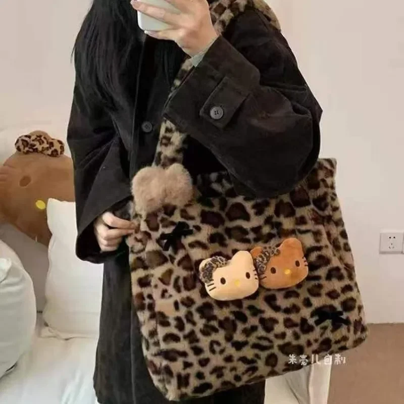 

2026 KT Cat Cartoon Fur-Patterned Handbag - Large Capacity, Shoulder Bag Design, Casual and Cute - Ideal Birthday Gift