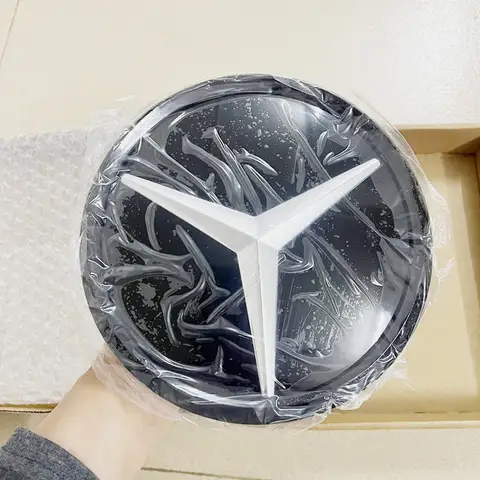 1pcs Grill Badge Mirror Front Embelm For Benz GLA GLC GLE W205 W212 W213 W204 ML W166 CLA C117 A W176 W177 C W204 E GLK X204