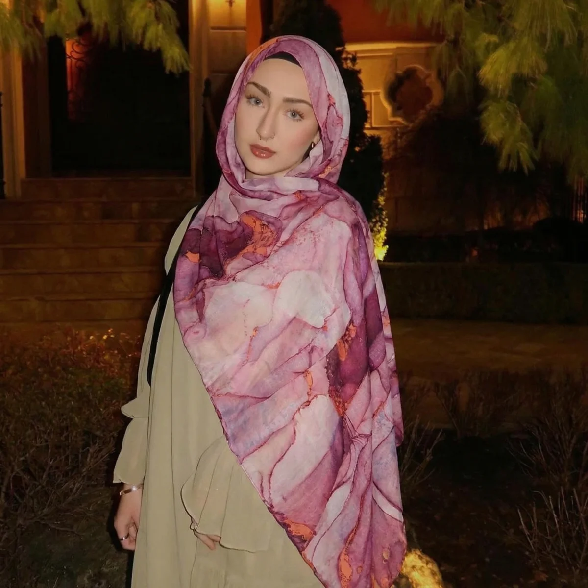 

Новый женский акварельный хиджаб-шарф, бандана, повязка на голову, винтажный роскошный пляжный платок 180 см, богемные мусульманские аксессуары 2026