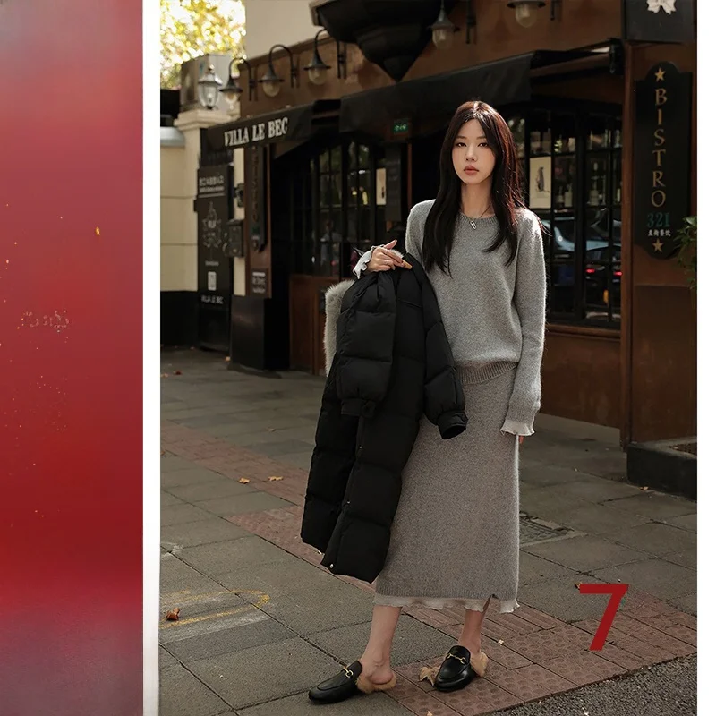 

Ibell Zhang, вязаный свитер и юбка длиной f, комплект из кроличьего меха в стиле пэчворк, женский ансамбль Ele Faion, зима 2023,