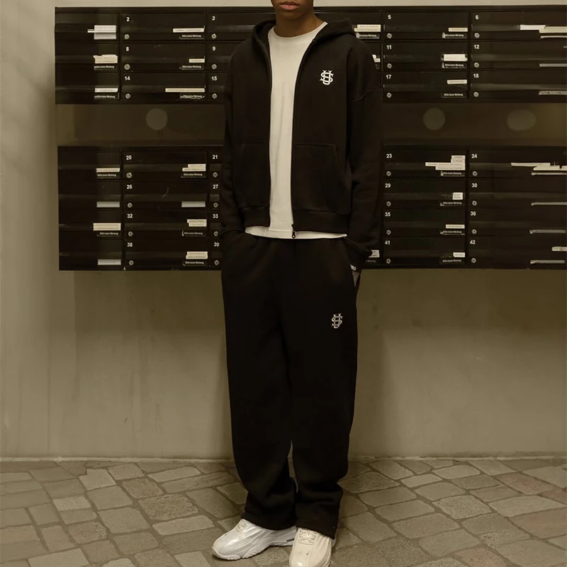 

High Street Y2K Брюки Мужские повседневные брюки Комплекты с капюшоном Уличная одежда Прямые спортивные штаны Свободная толстовка с вышивкой Пара Модный костюм