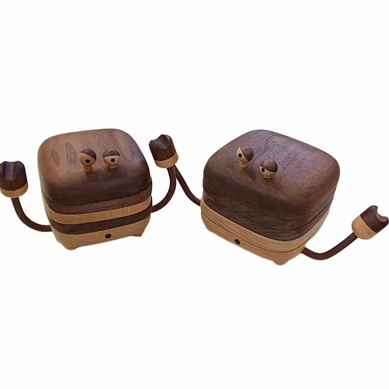 

Small crab coaster cute solid wood coaster household wooden tea tray thermal insulation pad log desktop ornament
