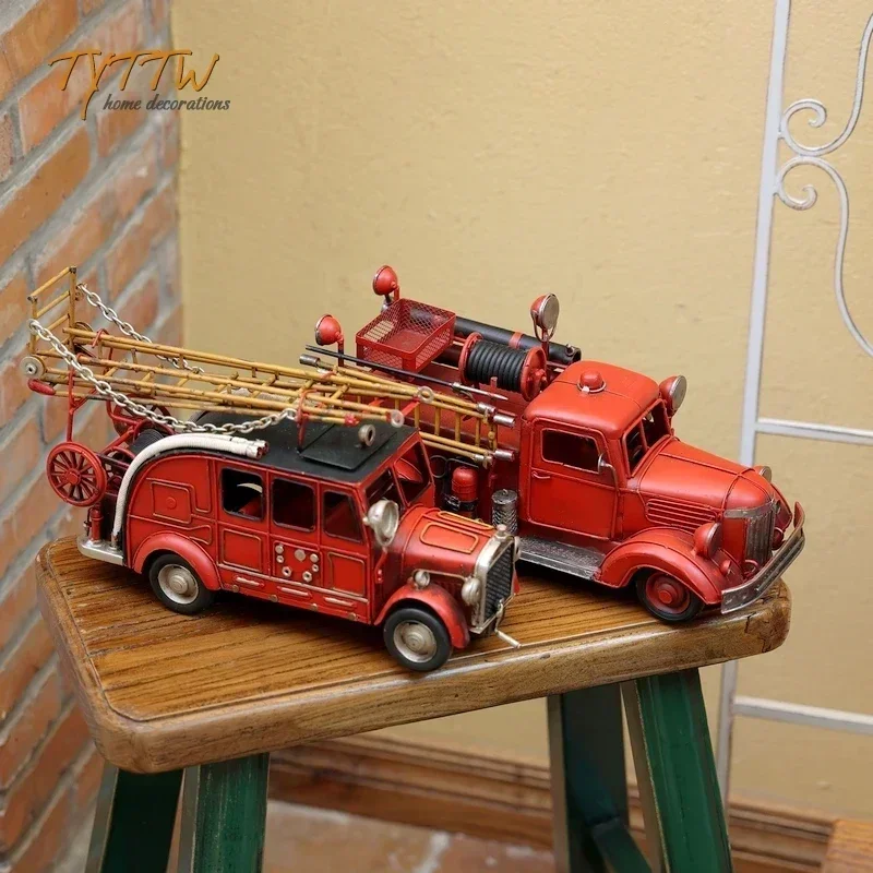 Industrial Metal Figurine Decor: Iron Fire Extinguisher & Hydrant Model, Retro Desk Ornament for Shops and Studios