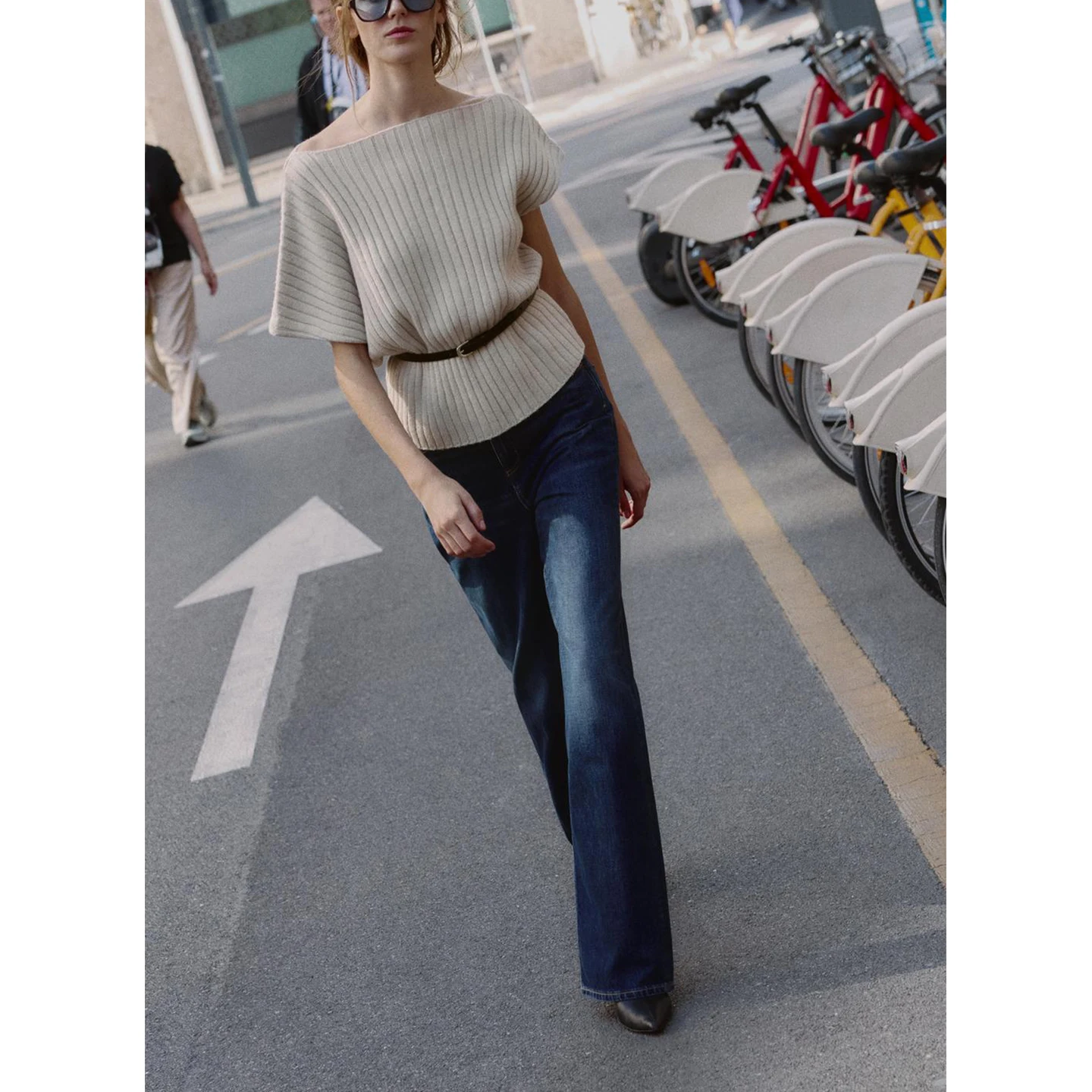 Fall New Women's Simple Asymmetric Belt Top Polyester Fiber Regular Sve Length Overhead Wear China Made Faion Sle