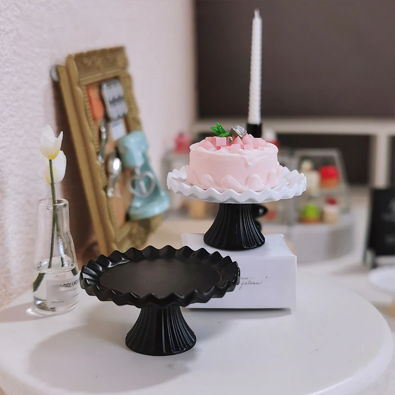 1Pcs Dollhouse Mini Turntable Cake Decoration Turntable Toy Model Doll House Furniture Decor Dollhouse Ornaments Accessories