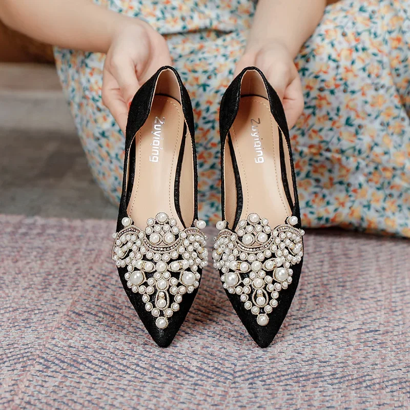 Shoes Women 2023 Designer Beads Wedding Lace Embroider Flats Woman Ballerina Pointed Toe Pearl Loafers Sneakers Plus Size