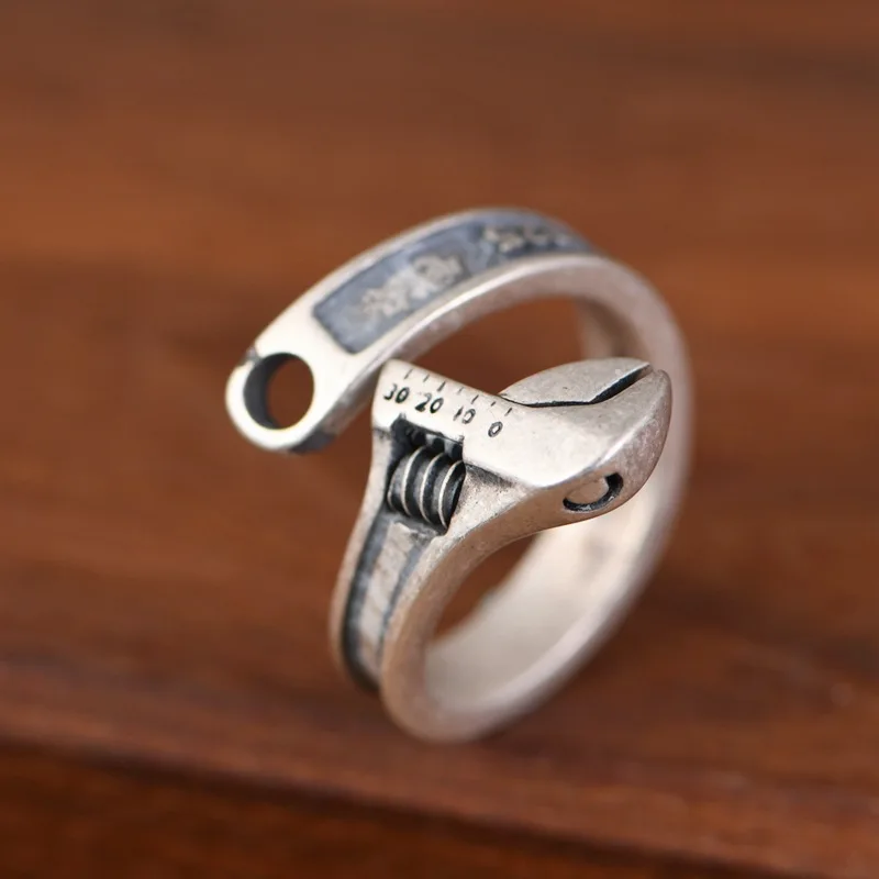 New ring, retro vintage, antique style, adjustable wrench opening, versatile ring, high-end jewelry