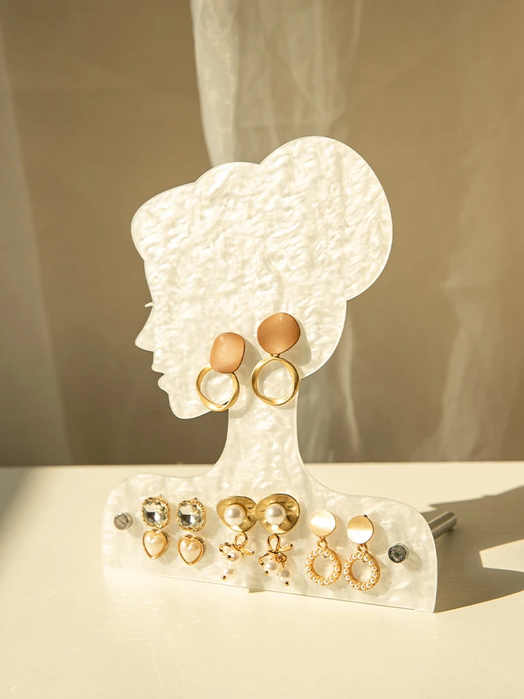 

Декоративная акриловая подставка для сережек — подставка для головы манекена с облачным узором и подносами для колец