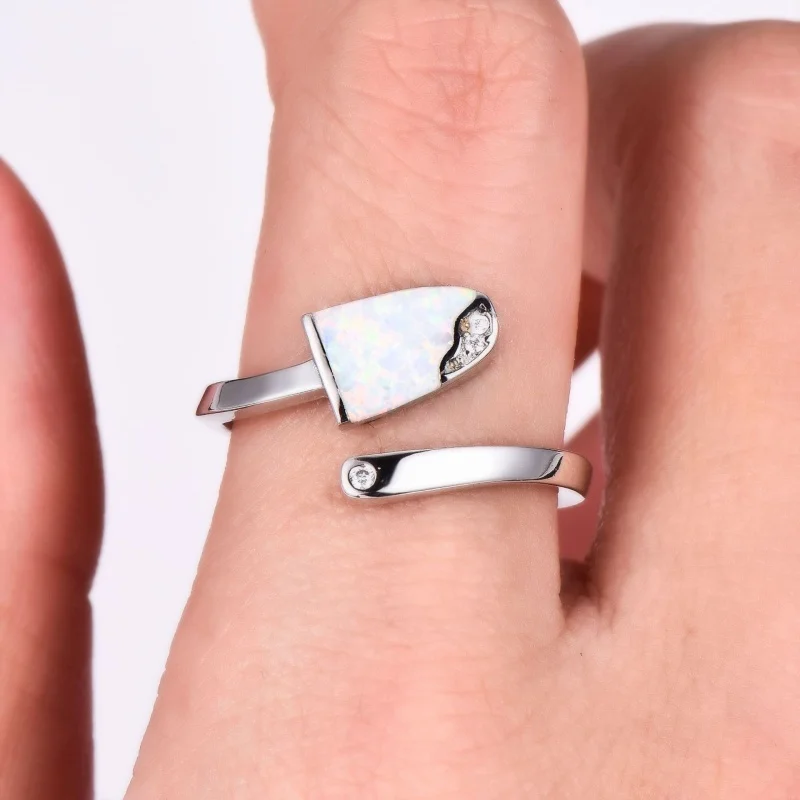 Non Fading Ice Rod Shaped Australian Treasure Semi Oval Opening Ring with Personalized Elegance and Luxury Micro Inlaid Jewelry