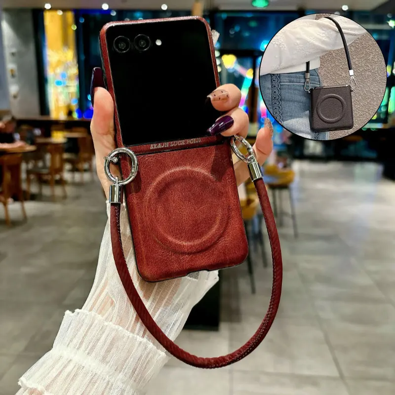 

Retro Leather Magnetic Cover for Motolora Razr Ultra 2026 Razr + Moto Razr 70 Ultra Magsafe Wireless Charging Cover Wrist Strap