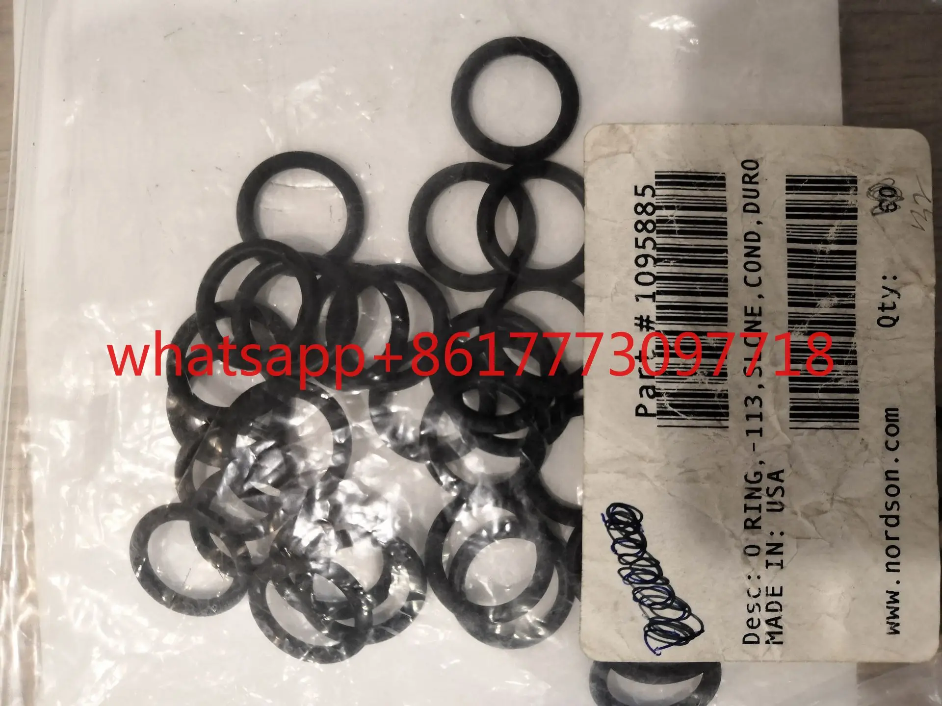 bague-d'etancheite-pour-machine-adhesive-thermofusible-nordson-1095885-o-ring-viton