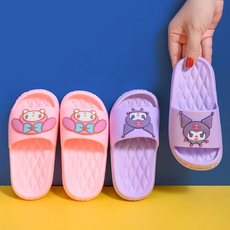 Zapatillas Kuromi para niña, princesa, interior, bonito dibujo animado, Cinnamoroll, baño, antideslizante, fondo suave, zapatillas frescas para niña pequeña