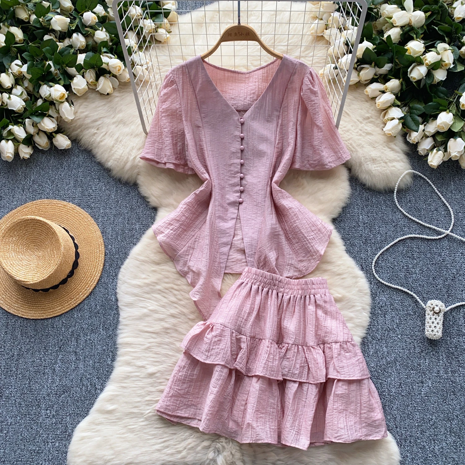 Summer Simple V-neck Two Piece Skirt Set Short Sleeved Shirt+High Waist Cake Mini Skirt Set for Women\'s Summer