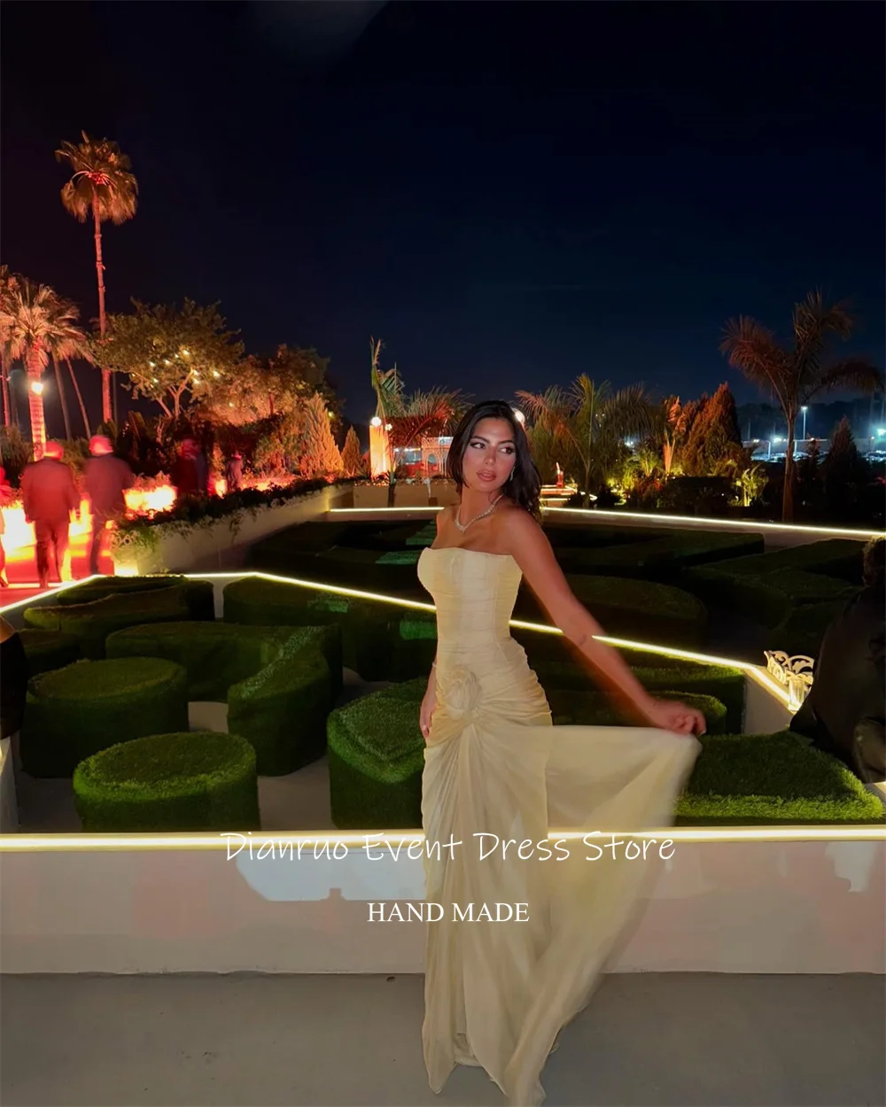 Dianruo Abito da sera increspato senza spalline Lunghezza pavimento Sirena Abiti da festa Chiffon pieghettato Chic Robes De Soirée Personalizzato