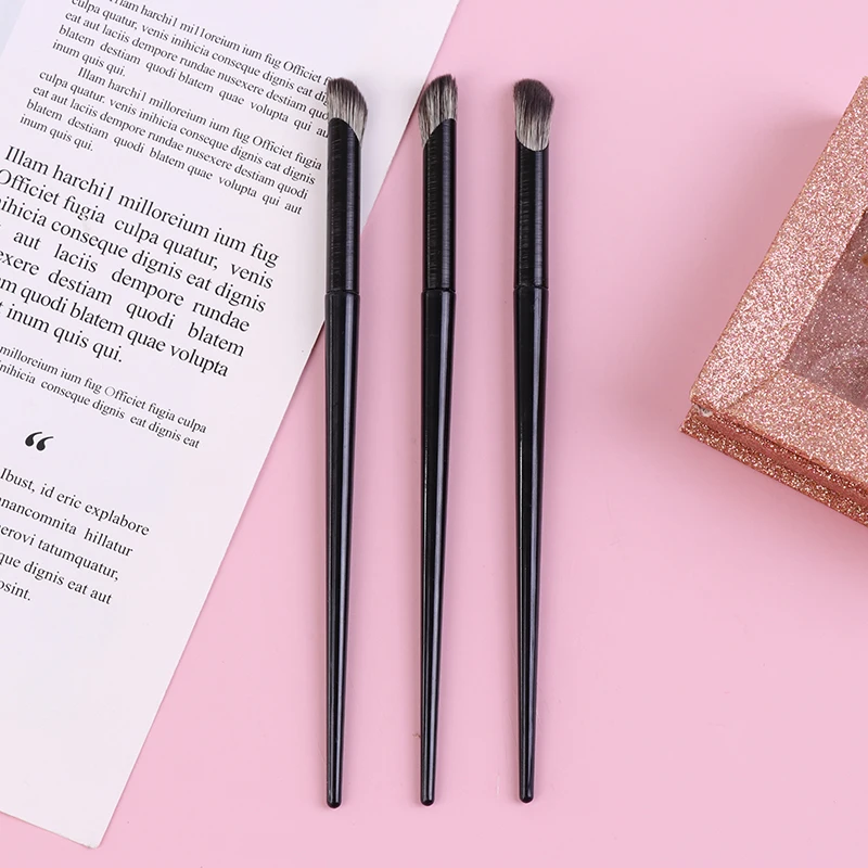 다크 서클 붓기를 위한 언더 아이 미니 컨실러 메이크업 브러쉬 새로운 화장품 브라이트닝 컨실러 브러쉬 코 컨투어 브러쉬,