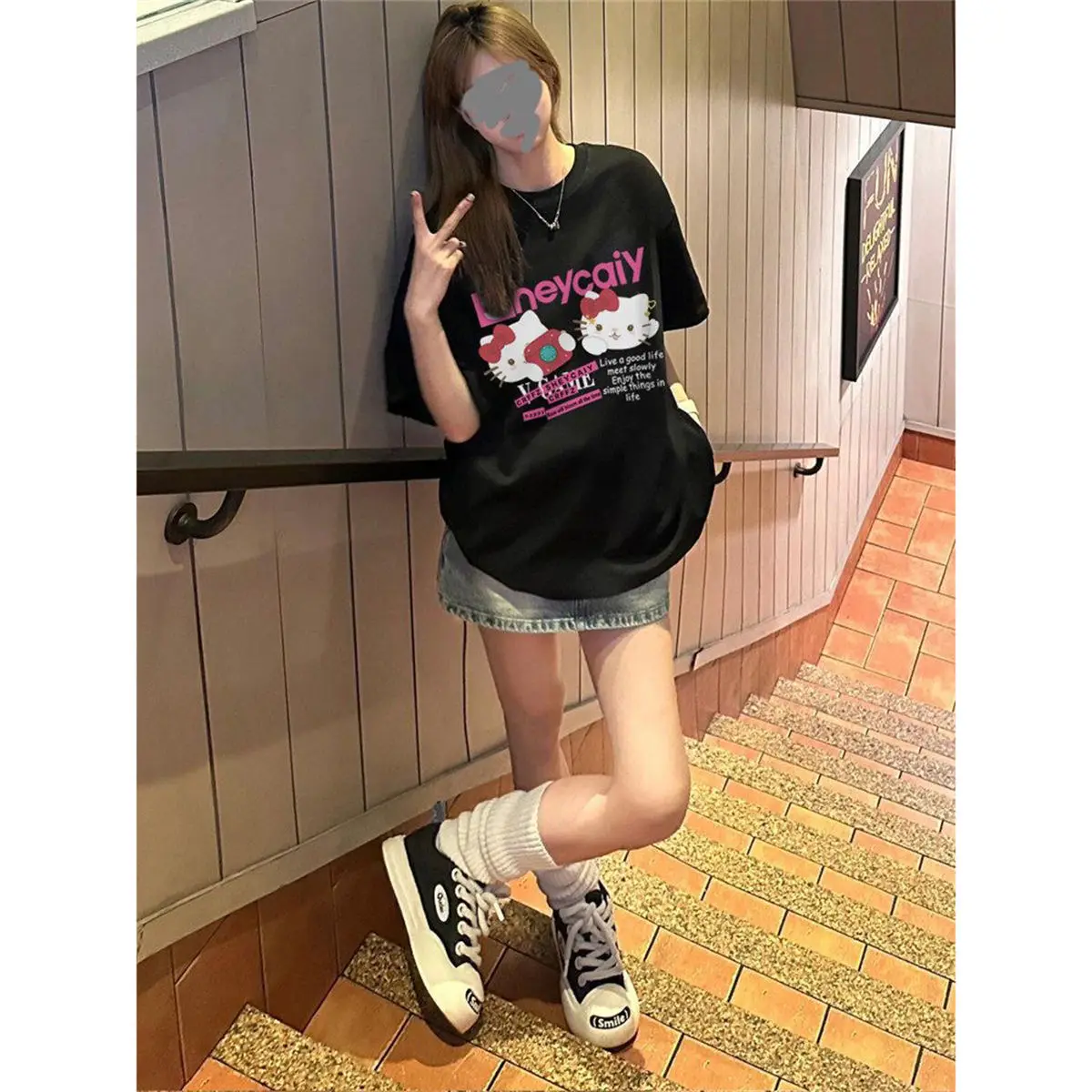 2024 Hello Kitty Sanrio T-shirt Kawaii Cartoon Print Cotton Tops O-neck Oversized Shirts Streetwear Splicing Top Women Clothing