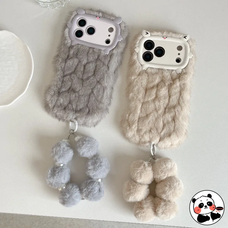 

Simple Plaid Plush Phone Case For iPhone 17 Pro Max 16 Pro Max 15 14 Plus 13 Pro Max Warm Plush Phone Case With Strap Lanyard