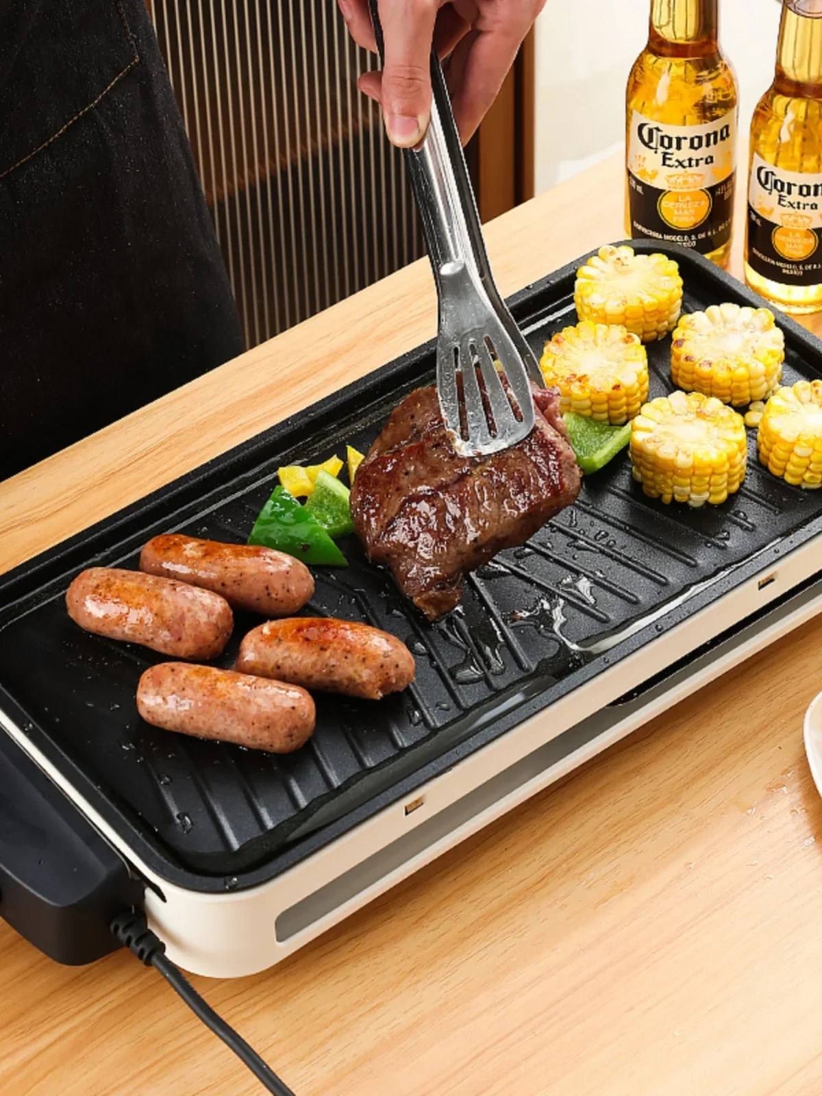 220V Outdoor Electric Barbecue Grill with Grill Pans and Detachable Grates, Smokeless and Non-stick for Home Use