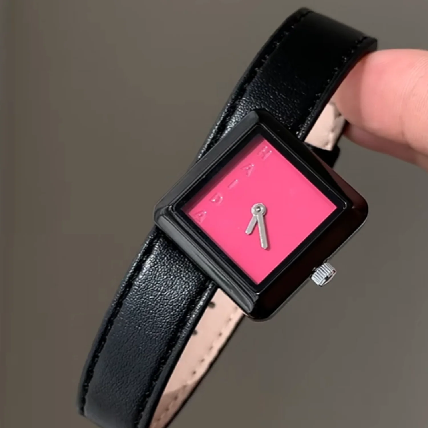 Square quality watch high-end luxury women's 2026 new art designer retro elegant unique quartz watch gift for women