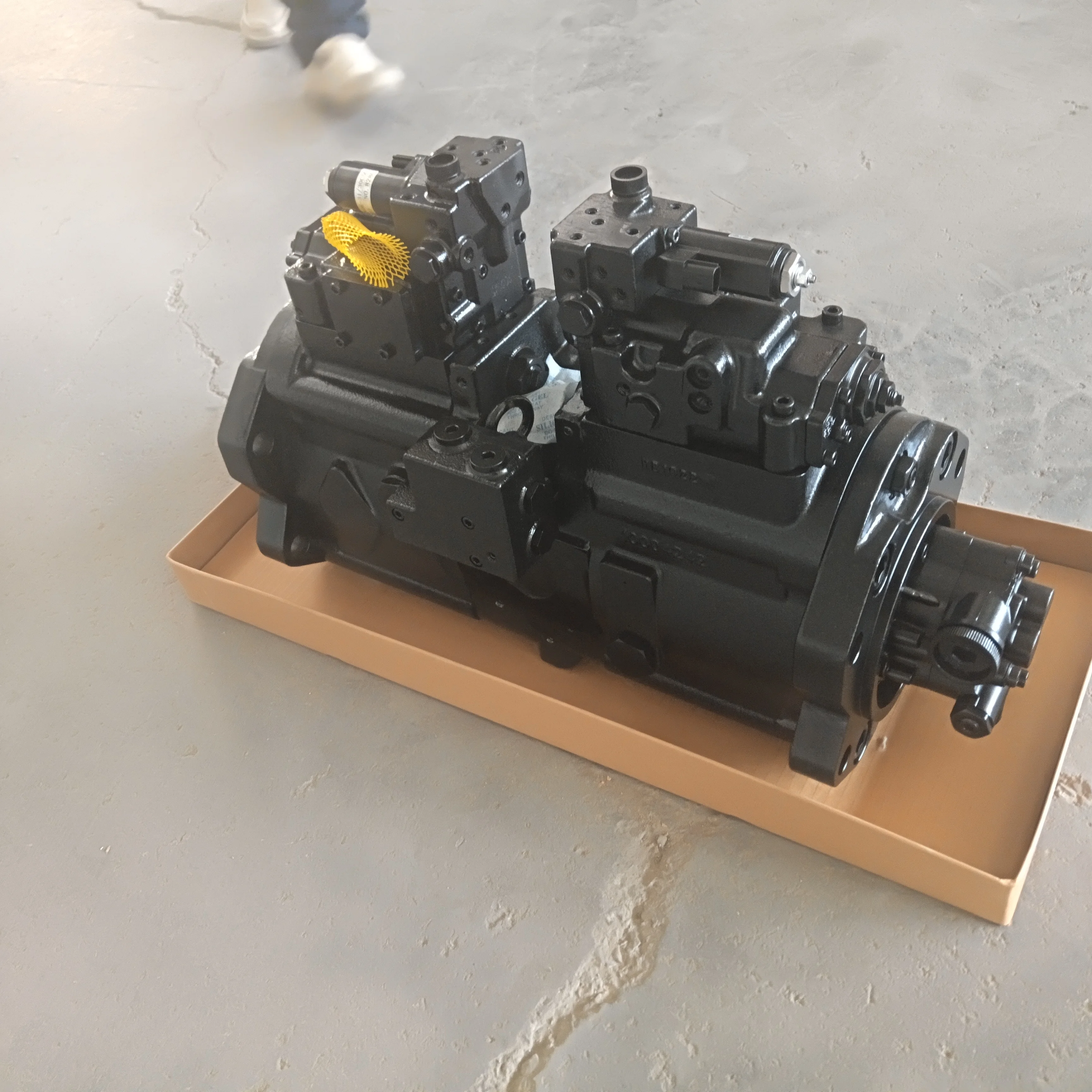 LC10V00020F1 SK350-8 Main Pump SK350-8 Hydraulic Pump K5V140DTP