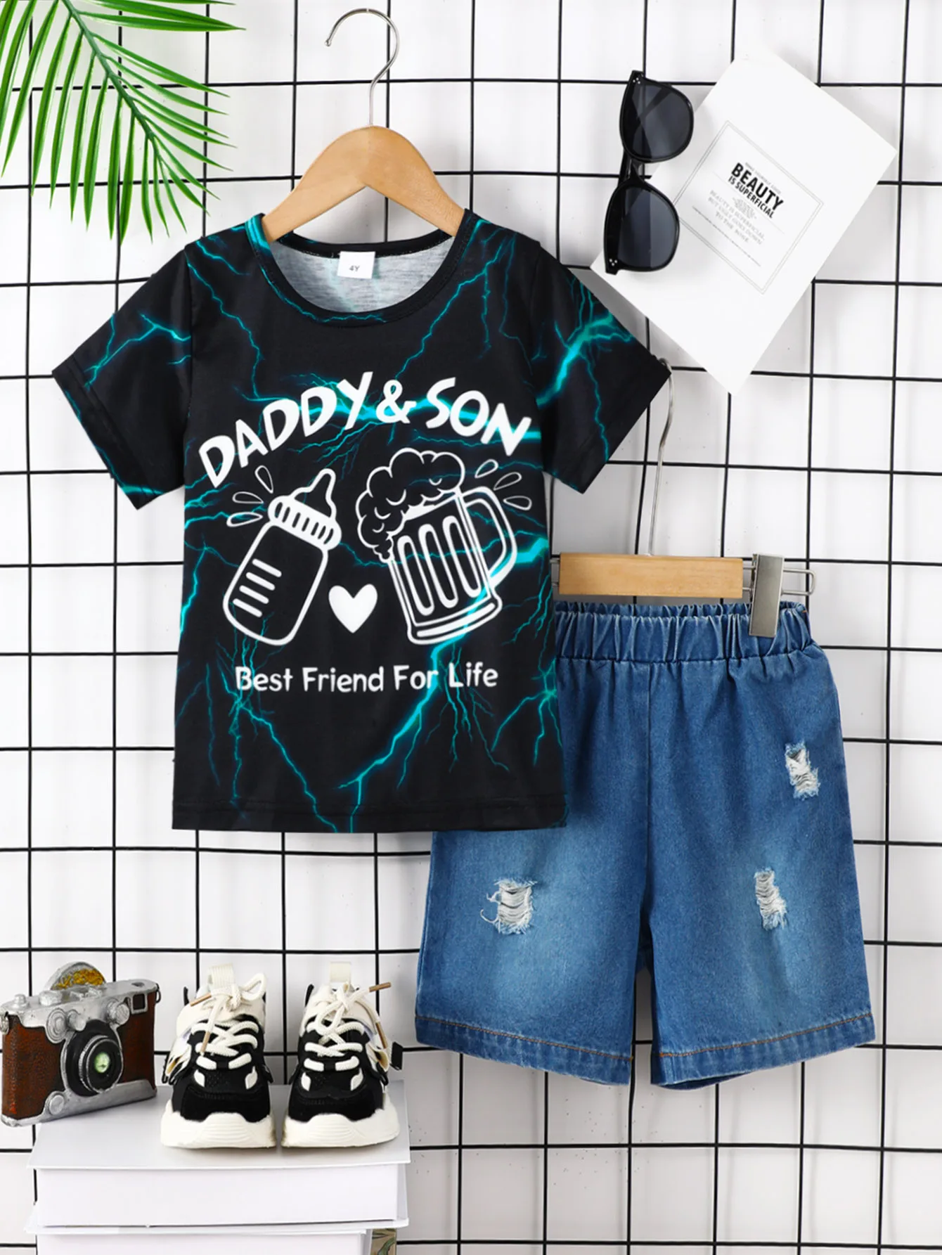 Fashion boys 2PCS English letter print set lightning pattern T-shirt+ripped denim shorts for 4-7Y boys' summer casual wear