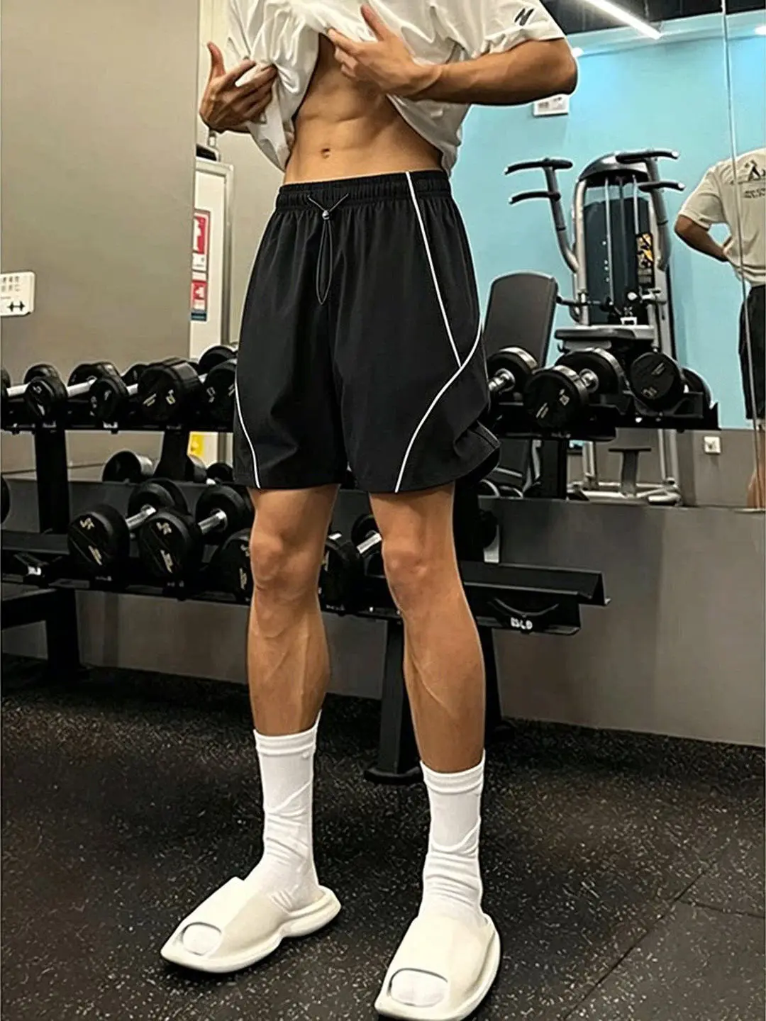 Black American Ice Silk Quick Dry Shorts Men Summer Fitness Basketball Sports Pants Casual Thin Four-Five Length Shorts