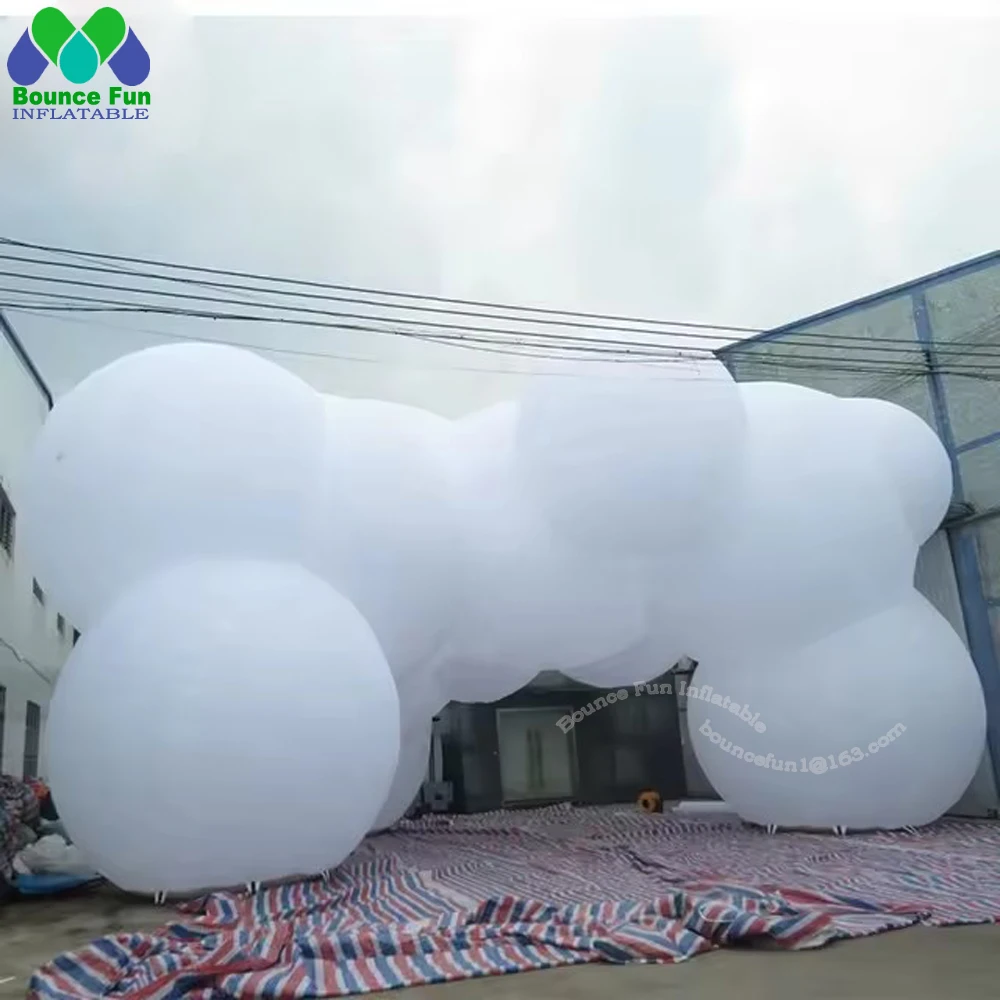 Custom Inflatable Cloud Balloon Decoration For Ceiling Giant 8m 10m Inflatable Cloud Art Exhibition