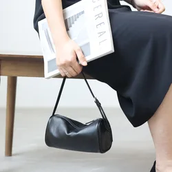 Full Grain Leather Soft Balck Small Size Crossbody Bags For Women Luxury Adjustable Shoulder Strap Underarm Bag Portable Handbag