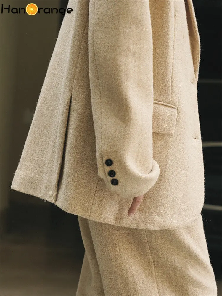 HanOrange 2024 Winter Wool Suit Coat Women Vintage Loose Warm Blazer Jacket Retro Female Oatmeal Simple Woolen Outfit