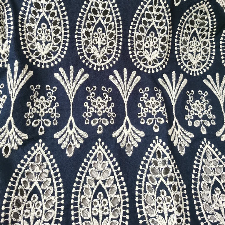 

New Bohemian-style embroidered hollow-out Oxford fabric for clothing tablecloths luggage bags handmade decorative sewing