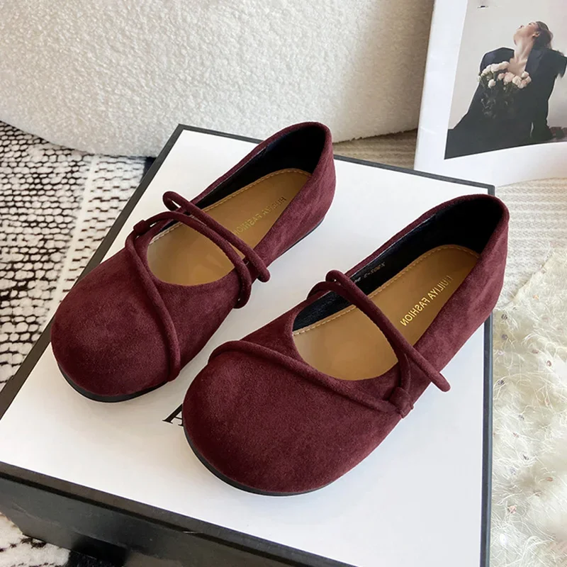 TRAF Sandalias planas de cabeza redonda de color rojo vino, zapatos de otoño con punta cerrada y boca poco profunda, zapatos planos de gamuza sintética con correa fina para mujer