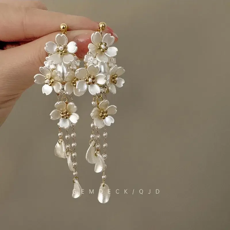 

Retro Pearl Flower Tassel Earrings Without Piercing Ear Clips Women's Elegant Hanfu Cheongsam Dress Accessories