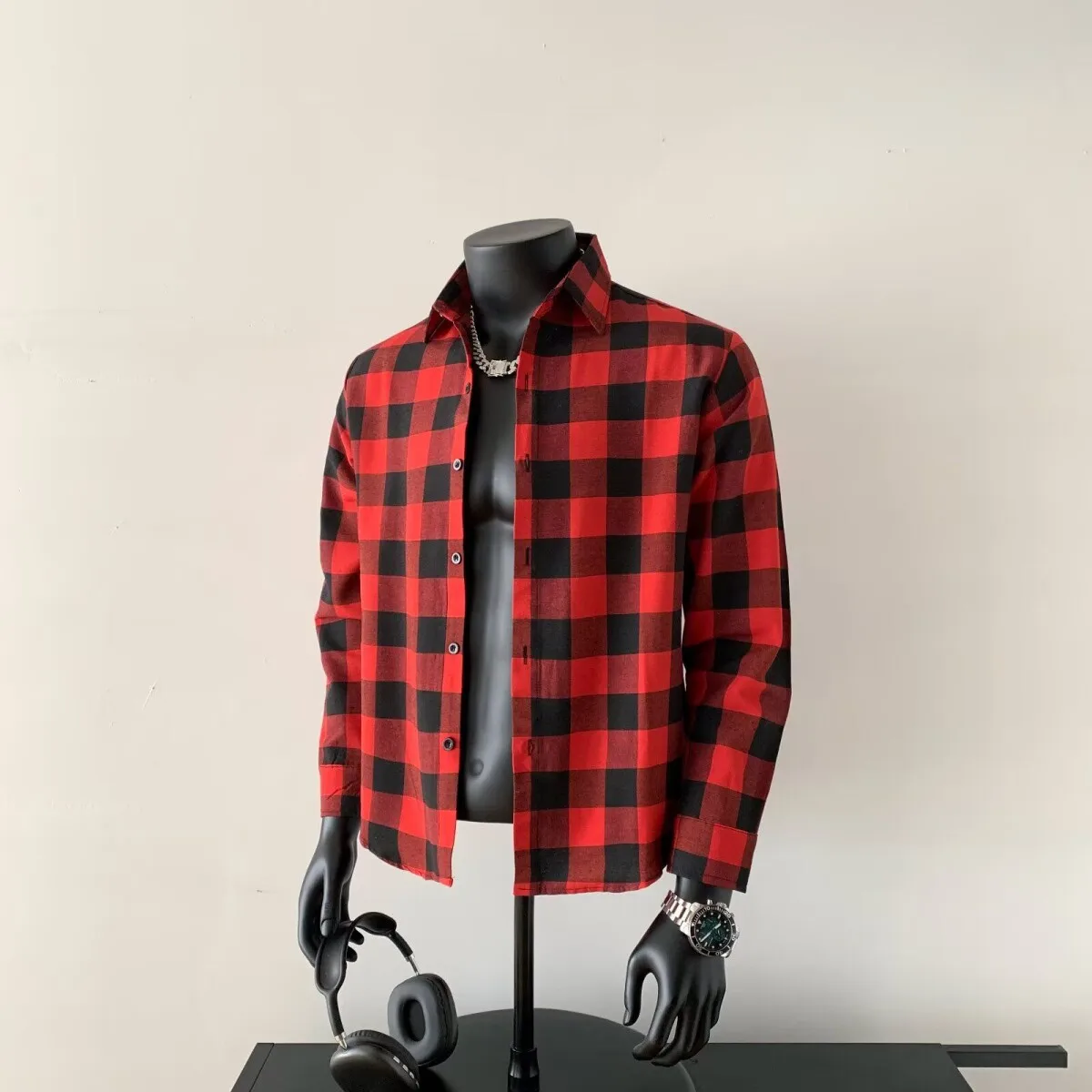 

2026 Spring Autumn Plaid Long Sleeve Men's Casual Lightweight Shirt Sun Protection Outerwear Vintage Style Loose Fit Collar