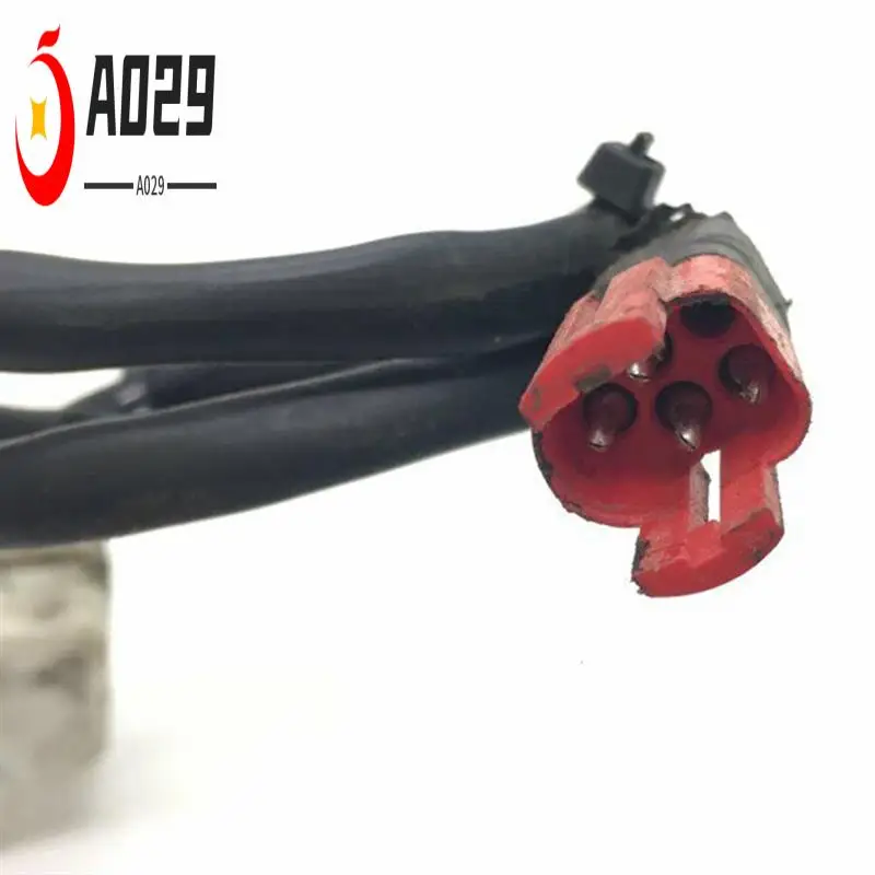 

A029-Euro Truck Accessories For Skylia Door Locking Block 1889273 Door Locking Block Control Valve Complete
