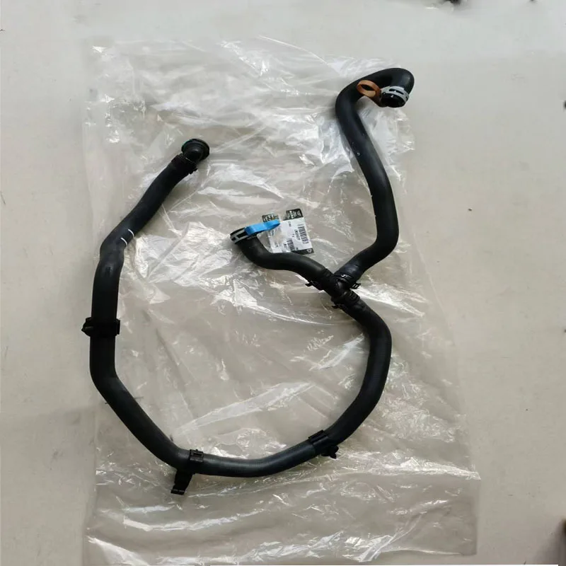 FOR Land Rover Engine 3.0 5.0 coolant hose OEMLR034628 Found Range Rover