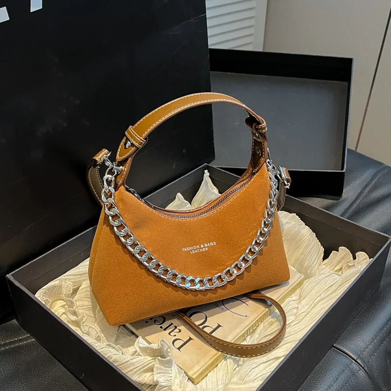 

2025 женская повседневная большая сумка, большая вместительная сумка через плечо, легкая нишевая дизайнерская сумка подмышками, дневная