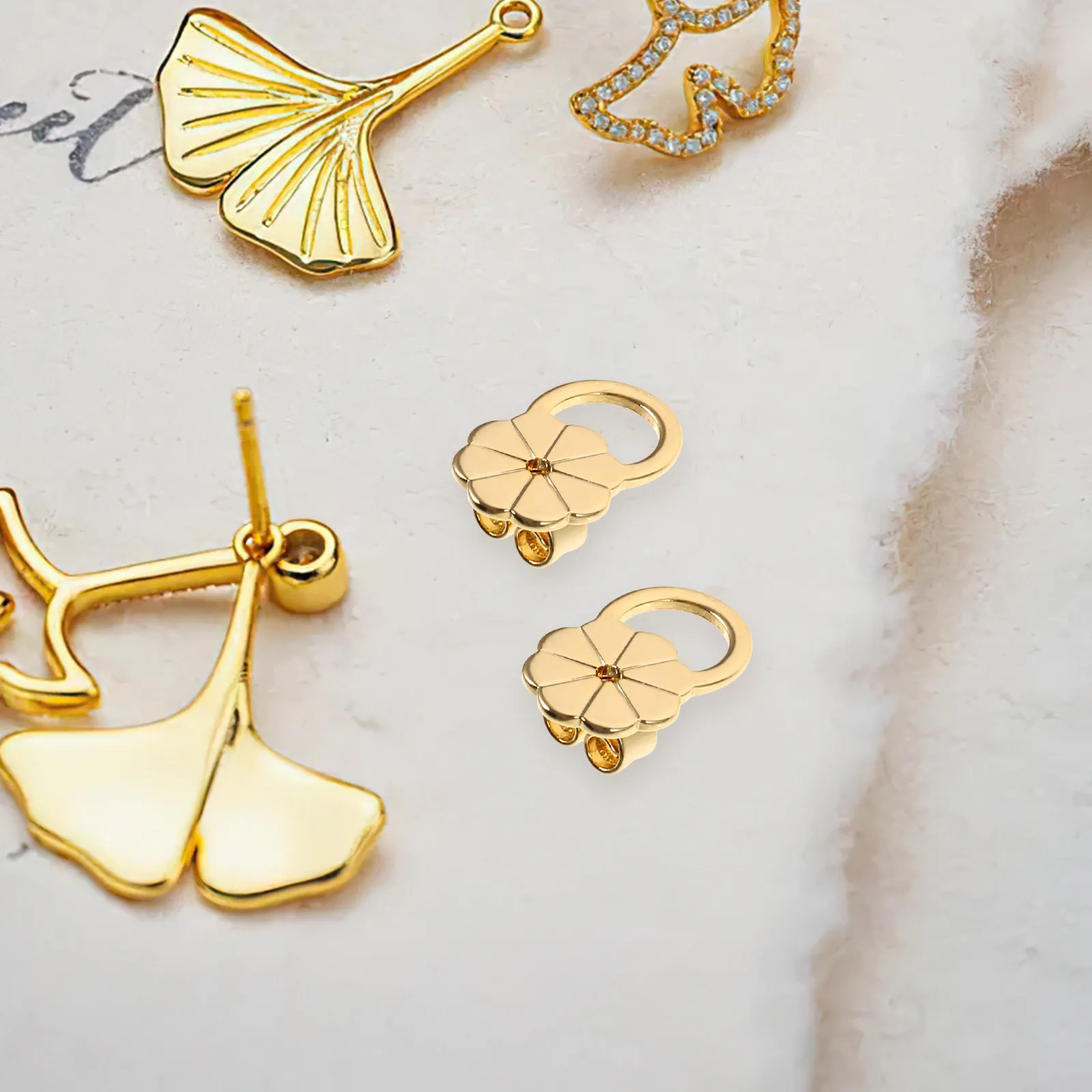 

4Pcs Alloy Earring Backs for Pierced Studs Secure Locking Earring Stopper Replacement Backings for Heavy Droopy Earrings Jewelry