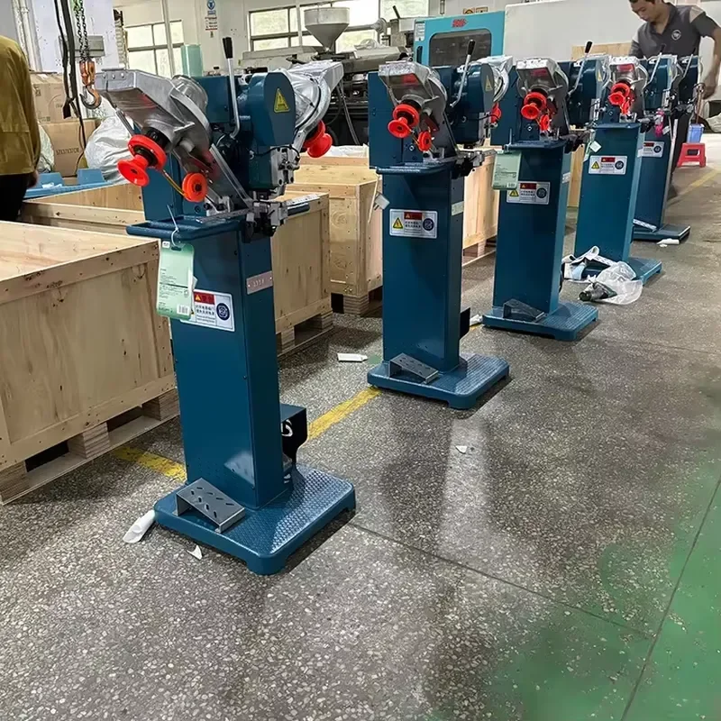 High-Efficiency Automatic Snap Button Machine Used for Attaching Plastic and Metal 4 Part Fasteners