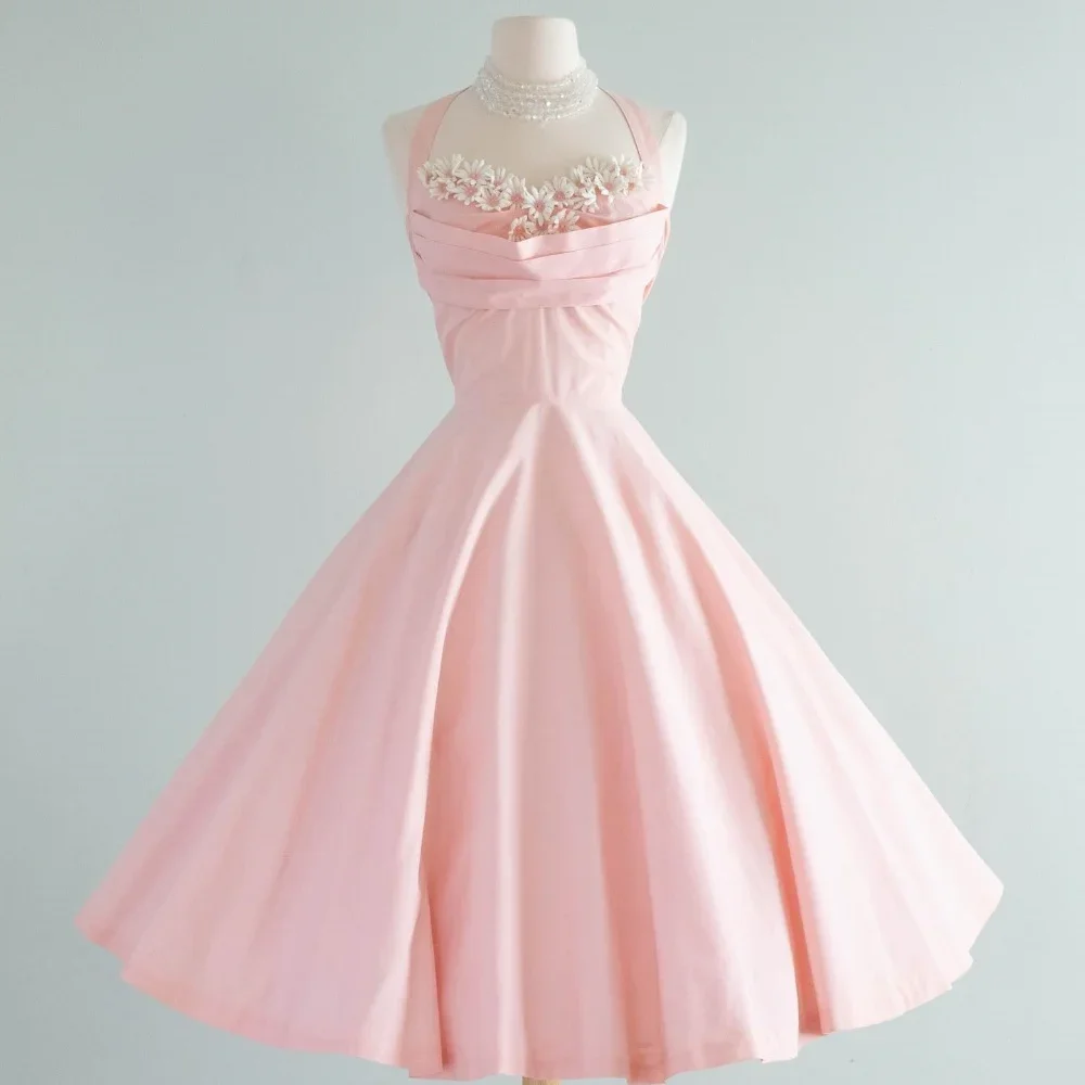 

Индивидуальное платье миди из джерси с цветочными рюшами на день рождения и квадратным вырезом на заказ