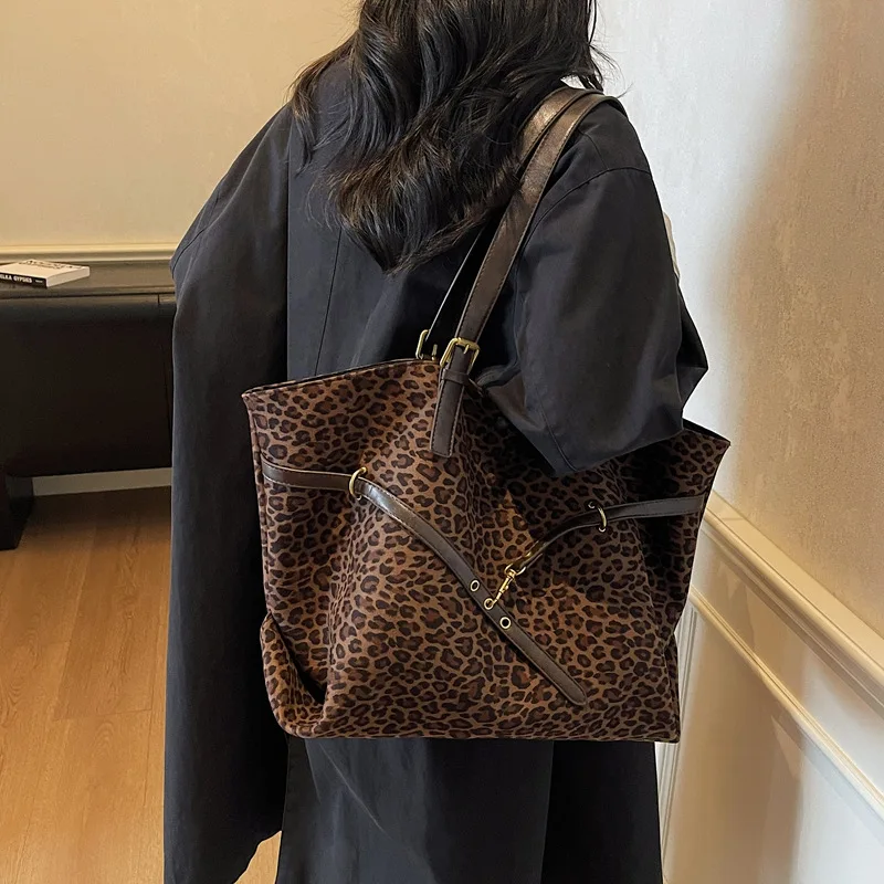 

Leopard Print Distressed Tote Women Oversized Underarm Shoulder Bag Vintage Office Chic Airport Security Laptop Ready​​