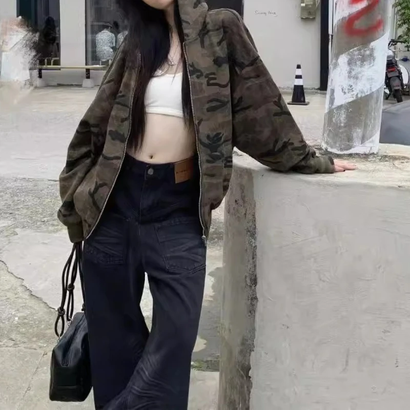 Vintage Camouflage Hooded Sweatshirt Jacket Women's Fall and Winter Loose Long-sleeved Zip Top view 4