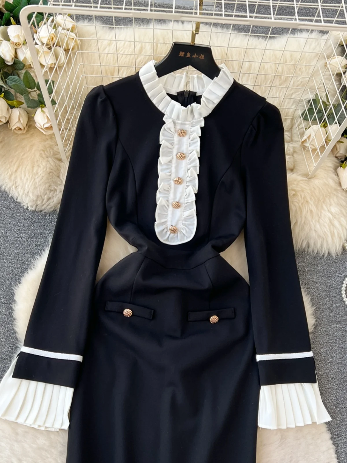 French Hepburn Style Autumn Winter Dress Women\'s Black White Ruffles Long Sleeve Midi Vestidos Office Lady