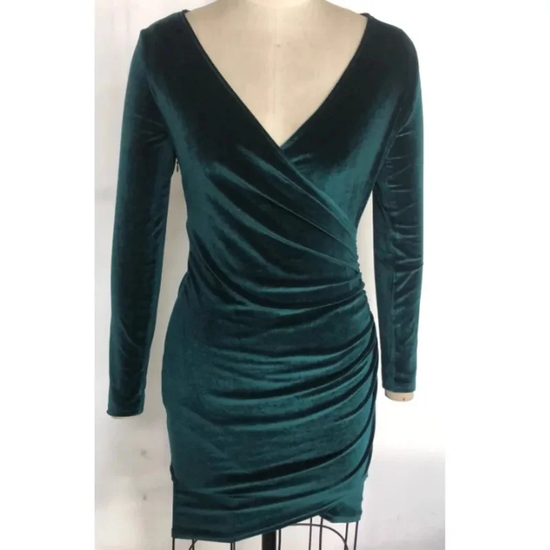 Elegant Velvet Wrapสะโพกชุดผู้หญิงเซ็กซี่Vคอยาวแขนยาวค็อกเทลชุด2024ฤดูหนาวBodycon Ruched Club Party Mini Dress