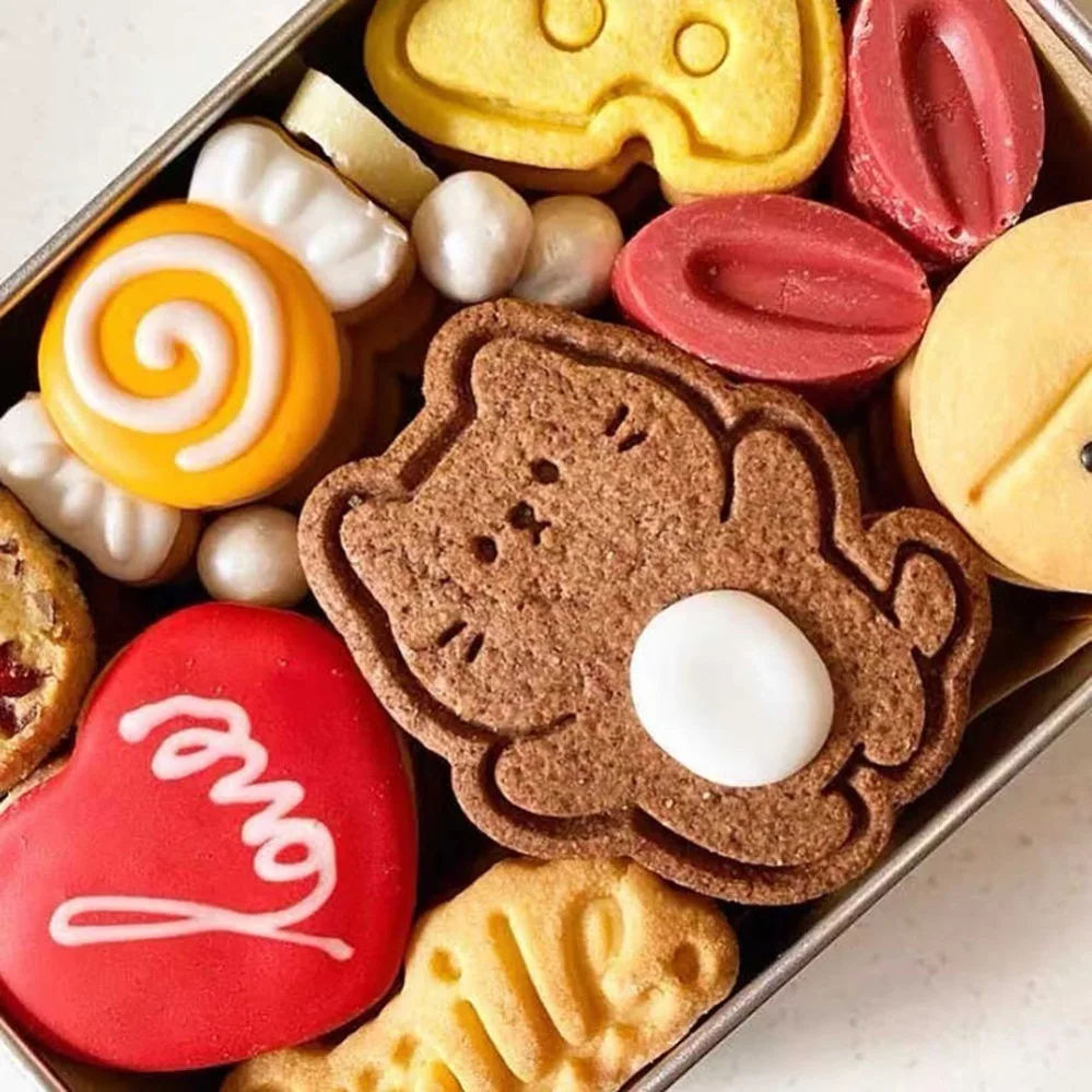 Cartoon Cat Cookie Cutter Butterfly Knot Cookie Press Mold DIY Baking Tool For Home Baking
