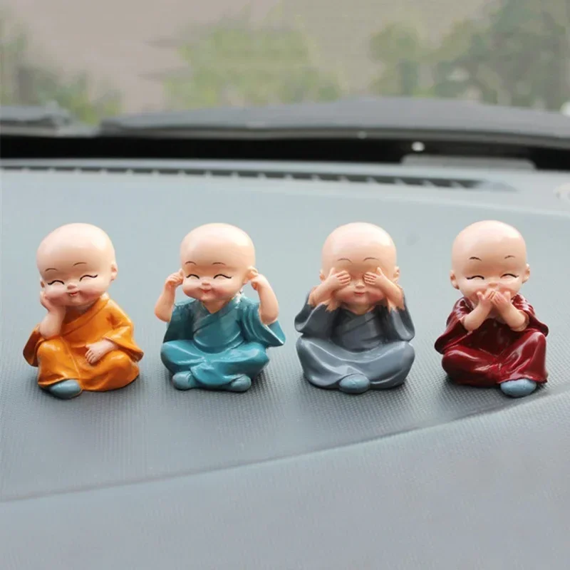 Thumbnail 3 - #8 Latest Sculptures & Figurines Offers