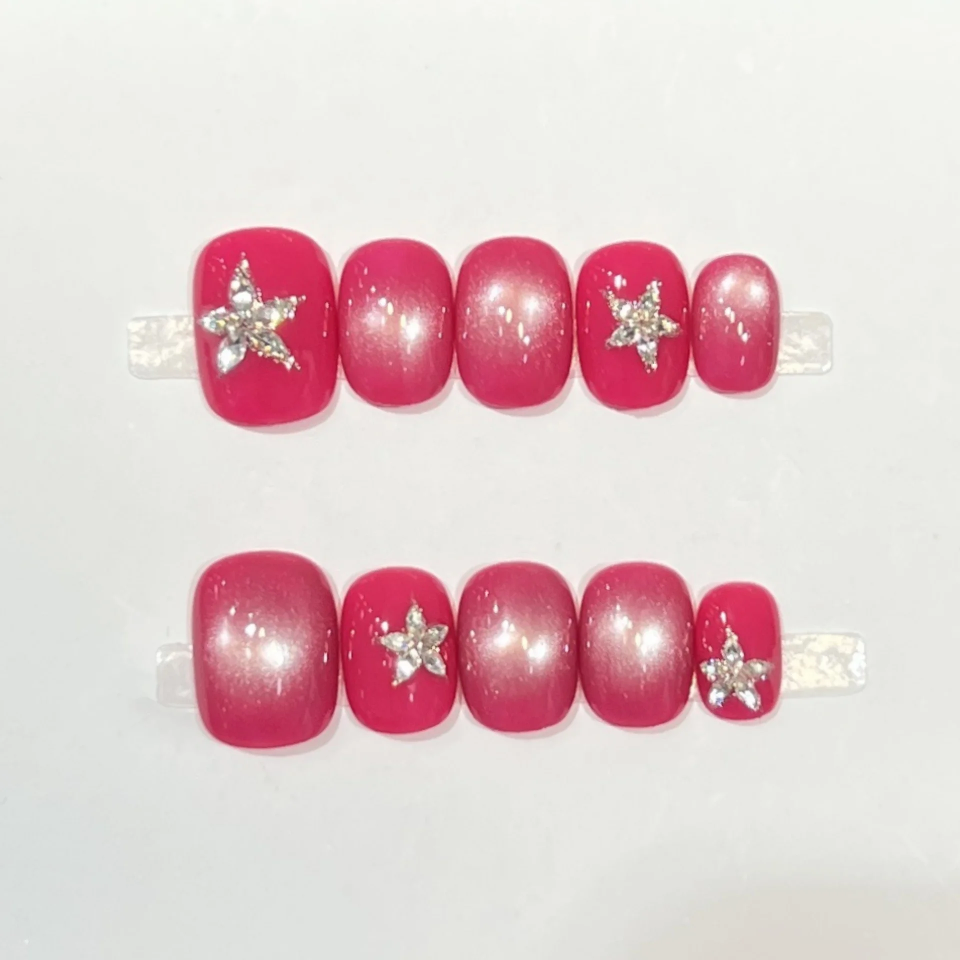 

10pcs Cat's Eye Handmade Press on Nails Tips Pink Short Square Round False Nail Art Wearable Star Rhinestone Design Fake Nail