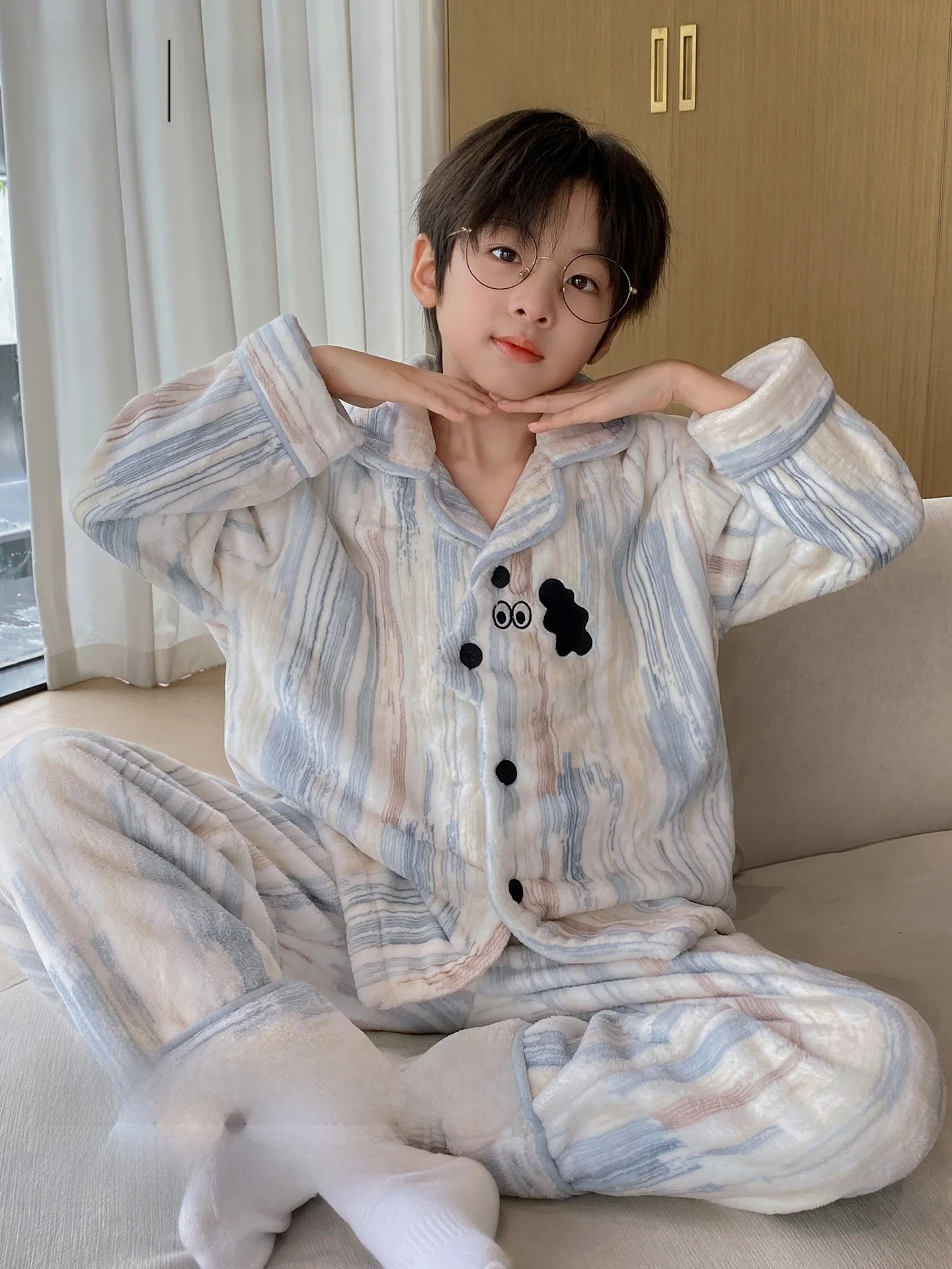 Thickened Flannel Children's Sleepwear Set Catman Home Clothes for Boys Suitable for Outdoor Wear Warm And Cozy Long Sleeve